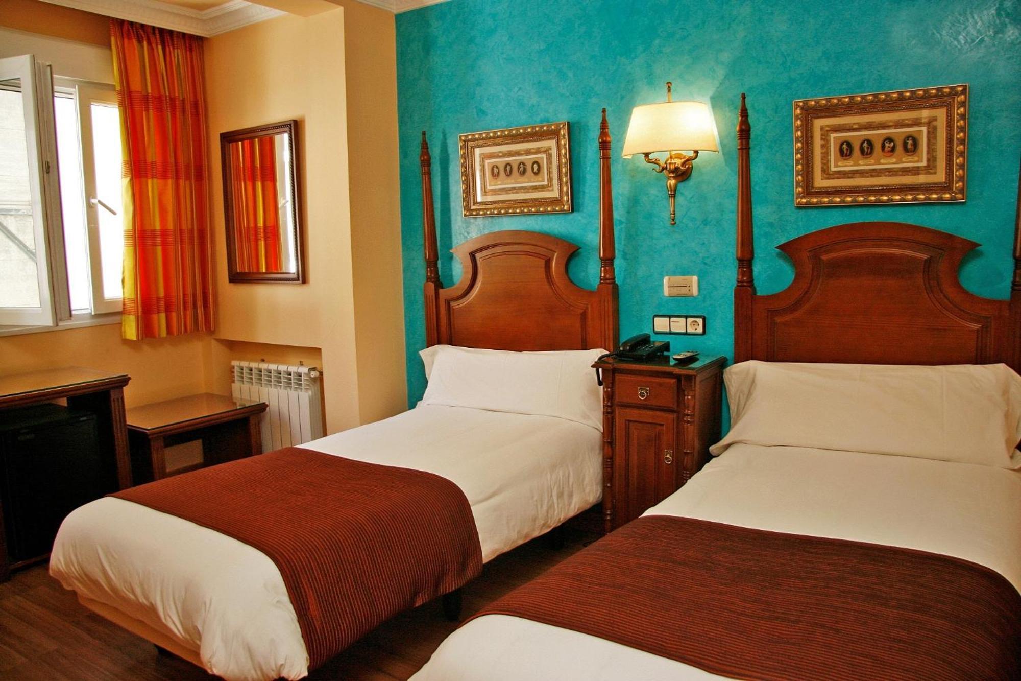 Hostal Victoria II — Photos 2